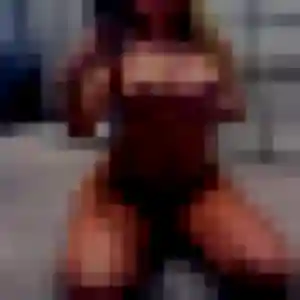 Photo de Ariane à Antibes (43 ans) - rencontre adulte gratuit