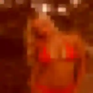 Sarah (27 ans) à Antibes attend une rencontre ce soir