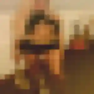 Hermine, 32 ans, connectée à Asnières-sur-Seine pour un rencontre adulte
