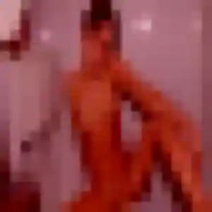 Photo de Lisa à Audun-le-Tiche (34 ans) - rencontre adulte gratuit