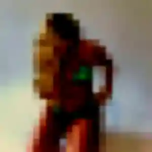 Photo sexy de Zelda, 20 ans à Avrillé - plan discret