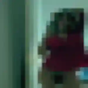 Contacte Flore, 20 ans à Bogny-sur-Meuse gratuitement