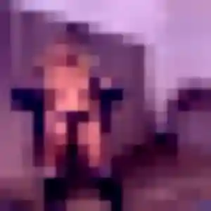 Joana (19 ans) à Bois-Colombes propose une rencontre maintenant