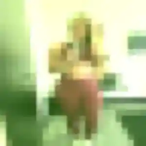Anouk, 44 ans, cherche un rencontre adulte à Carhaix-Plouguer