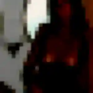 Ursula, 37 ans, connectée à Carrières-sous-Poissy pour un rencontre adulte