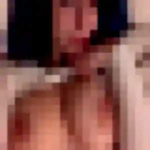 Jihane, 21 ans, cherche un rencontre adulte à Cenon