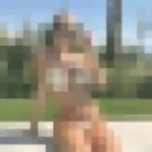 Oriane, 28 ans, connectée à Chemillé-en-Anjou pour un rencontre adulte