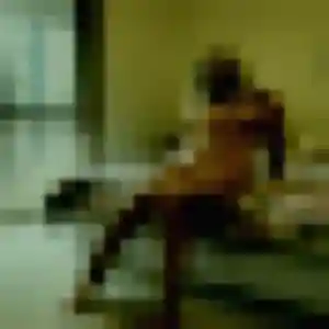 Photo de Julie à Compiègne (25 ans) - rencontre adulte anonyme
