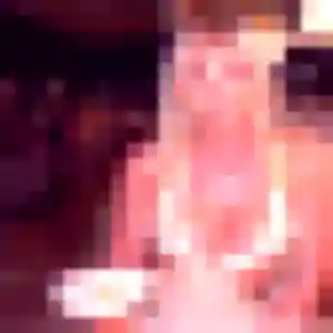 Rencontre Wahiba, 22 ans à Craponne en privé