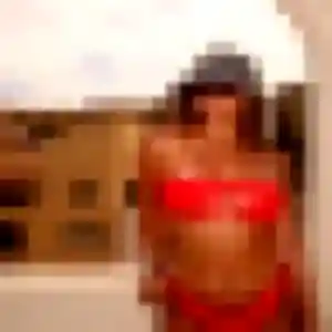 Eugenie, femme de 23 ans veut rencontre adulte à Croix
