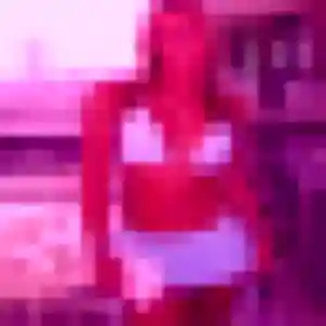 Ariane, 30 ans, connectée à Dax pour une rencontre coquine
