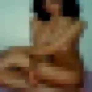 rencontre adulte à Dompierre-sur-Mer : photo de Irene, 31 ans - inscription gratuite