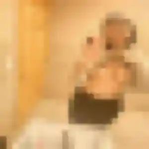 Lena, 25 ans, cherche un rencontre adulte à Esvres