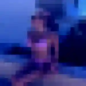 Nadine de Feurs, 24 ans - rencontre adulte sans prise de tête
