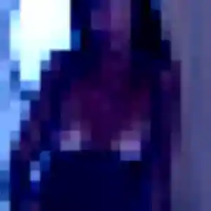 Photo privée de Urielle, 22 ans à Gennes-Val-de-Loire - plan discret