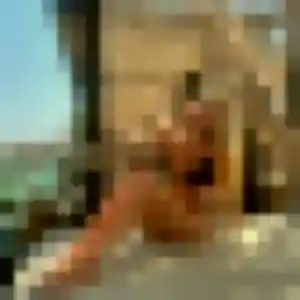 Augustine, 32 ans, connectée à Gennevilliers pour une rencontre coquine