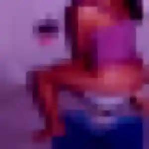 Sabine, 28 ans, dispo pour rencontre adulte à Grandchamp-des-Fontaines
