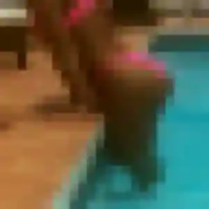 Leontine de Grande-Synthe, 36 ans - rencontre adulte discret