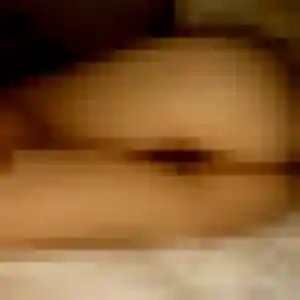 Rejoins Cyrielle, 30 ans à Grenade en privé