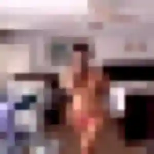 Photo de Elena à Haubourdin (29 ans) - rencontre adulte discret