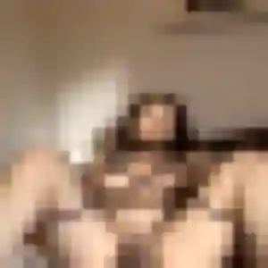 Découvre Josiane, 40 ans à Hendaye en privé