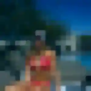 Charmante Jocelyne, 19 ans à Jouy-en-Josas - découvrir son profil