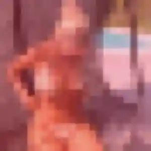 Wilhelmine, 33 ans, cherche un rencontre adulte à La Courneuve