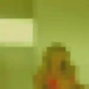 Rejoins Ibtissam, 34 ans à La Penne-sur-Huveaune en privé
