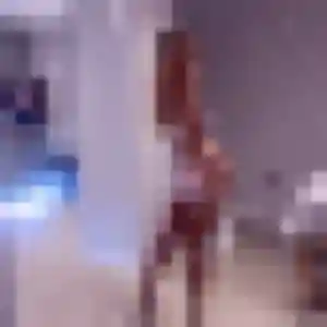 Quitterie (25 ans) à La Rochelle attend un rencontre adulte ce soir