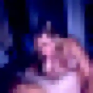 Mathilde, 38 ans, connectée à La Ville-aux-Dames pour une rencontre coquine
