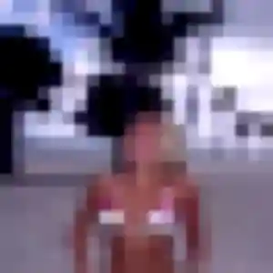 Suzanne (21 ans) à Launaguet cherche une rencontre maintenant