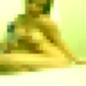 Photo de Sylviane à Le Cannet (42 ans) - rencontre adulte anonyme