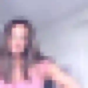 Marine (32 ans) à Le Chambon-Feugerolles attend une rencontre ce soir