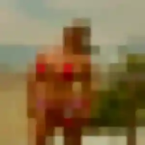 Photo sexy de Debora, 28 ans à Le Val d'Hazey - plan discret