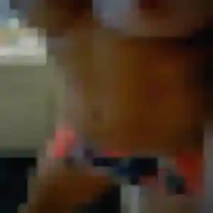 Armelle, 20 ans, cherche un rencontre adulte à Levens
