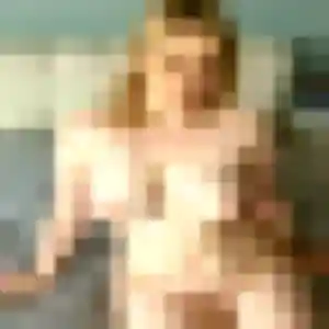 Mia, fille de 29 ans veut rencontre adulte à Liffré