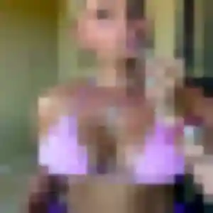 Debora, 28 ans, cherche un rencontre adulte à Limay