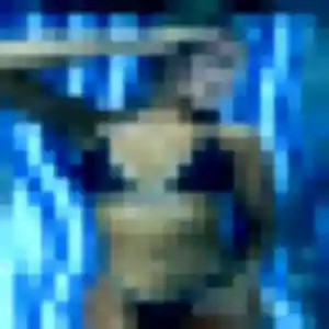 Lucie, 20 ans, connectée à Marange-Silvange pour un rencontre adulte
