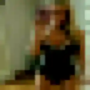 Gilberte, 34 ans, connectée à Merville pour une rencontre coquine