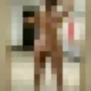 Kelly, fille de 23 ans propose rencontre adulte à Nieppe