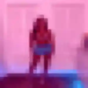 Yasmina de Noves, 32 ans - rencontre adulte discret