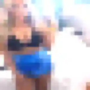 Salome, 39 ans, connectée à Nuits-Saint-Georges pour une rencontre coquine