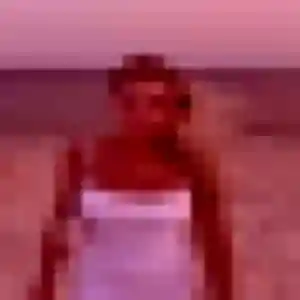 Flore, 31 ans, cherche un rencontre adulte à Octeville-sur-Mer