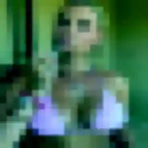 Cecile (19 ans) à Orly propose un rencontre adulte maintenant