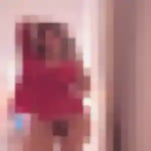 Charmante Olga, 39 ans à Penmarch - voir sa photo