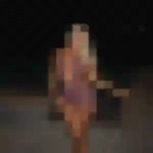 Photo de Luna à Périgueux (23 ans) - rencontre adulte anonyme