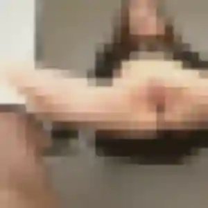 Aurelie, fille de 25 ans cherche rencontre adulte à Questembert