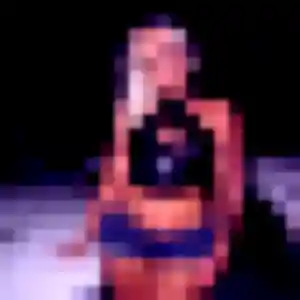 Contacte Clarisse, 23 ans à Quimperlé en privé