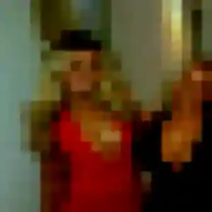 Naomi, femme de 38 ans propose rencontre adulte à Saint-Cyr-l'École