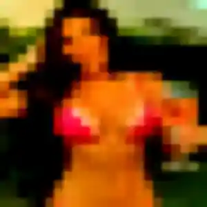 Audrey, 30 ans, en ligne à Saint-Pierre-en-Auge pour un rencontre adulte